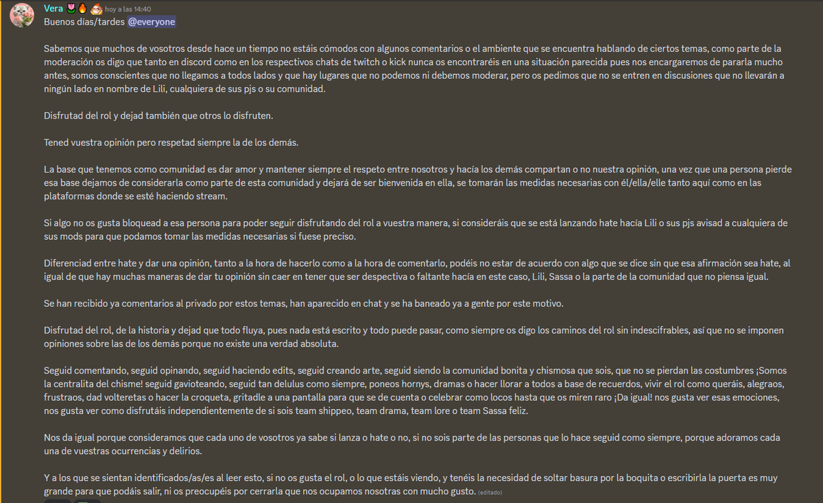 Vera_SGV's tweet photo. Para quien no esté en el discord de @LiliCross_ aquí os dejo el aviso.

El hate no se tolera, opinión SI, siempre, hate NUNCA.

No hay necesidad de que se insulte a nadie porque el rol no siga el camino que os gusta, de que llegue hate o comentarios con faltadas de respeto, si no os gusta a ver otra cosa a otro sitio.