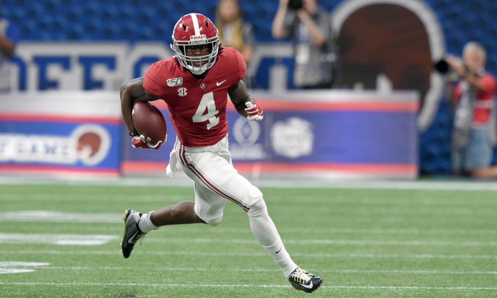 JackSwain100's tweet photo. I tell people all the time it's about the relationship and about fit. Lane Kiffin has hit on another @MHS_Knights_FB WR. He knows what he is getting from @Coach_Davis3 #TheProduct nobody does it better. @CalvinRidley1 @jerryjeudy and now @ReedSamari #WRHigh @ChadSimmons_ https://t.co/WC79CbPRwZ