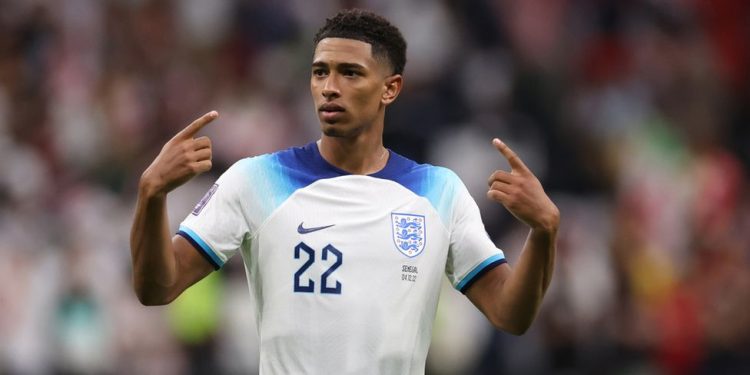 news_ghana's tweet image. Jude Bellingham Cleared for England’s Euro 2024 Quarter-Final Against Switzerland dlvr.it/T9Bnvg #Sports #AGAINST #cleared #EnglandsEuro2024 #JudeBellingham