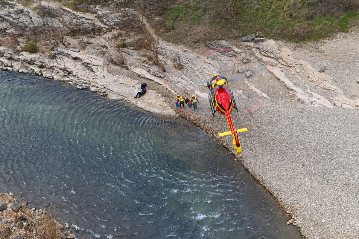 Vertical Magazine tweet media