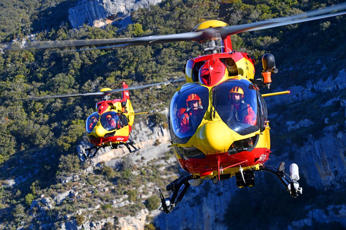 Vertical Magazine tweet media