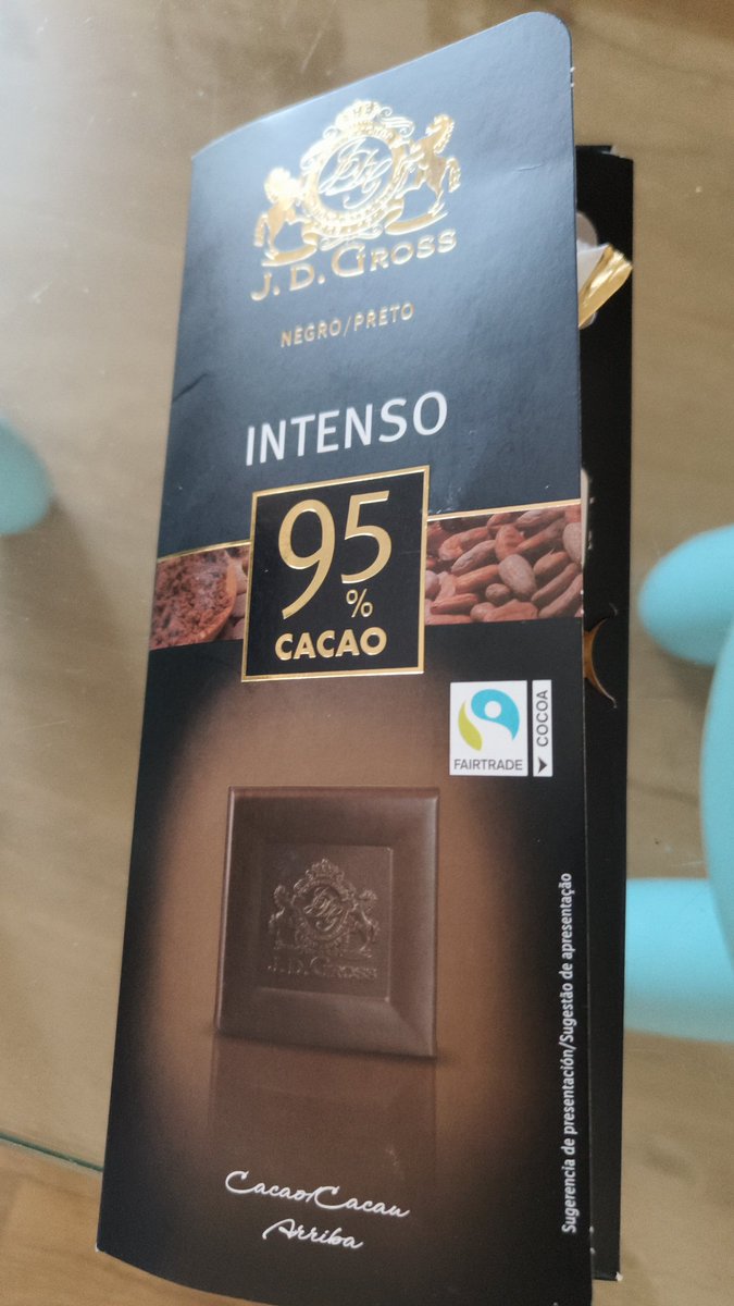 adRi__03's tweet photo. Hola @lidlespana que explicación tiene que en cuestión de meses está tableta de chocolate 95% haya pasado de costar 1,79€ a 2,99€? Es indignante https://t.co/RKeVTjrkEL