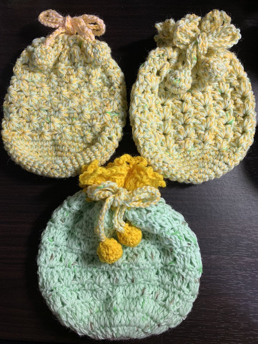 kimikimieeeeees's tweet photo. 小物もチマチマ作りました

輪島からやってきた毛糸ちゃんで巾着編みました

こちらの売上はタワシの材料費や、
保護猫活動をされている夢寺さんへ寄付
そして災害復興応援募金にさせていただきます

よろしくお願いします☺︎

#25TAWASHI https://t.co/GtsEB3E7fz