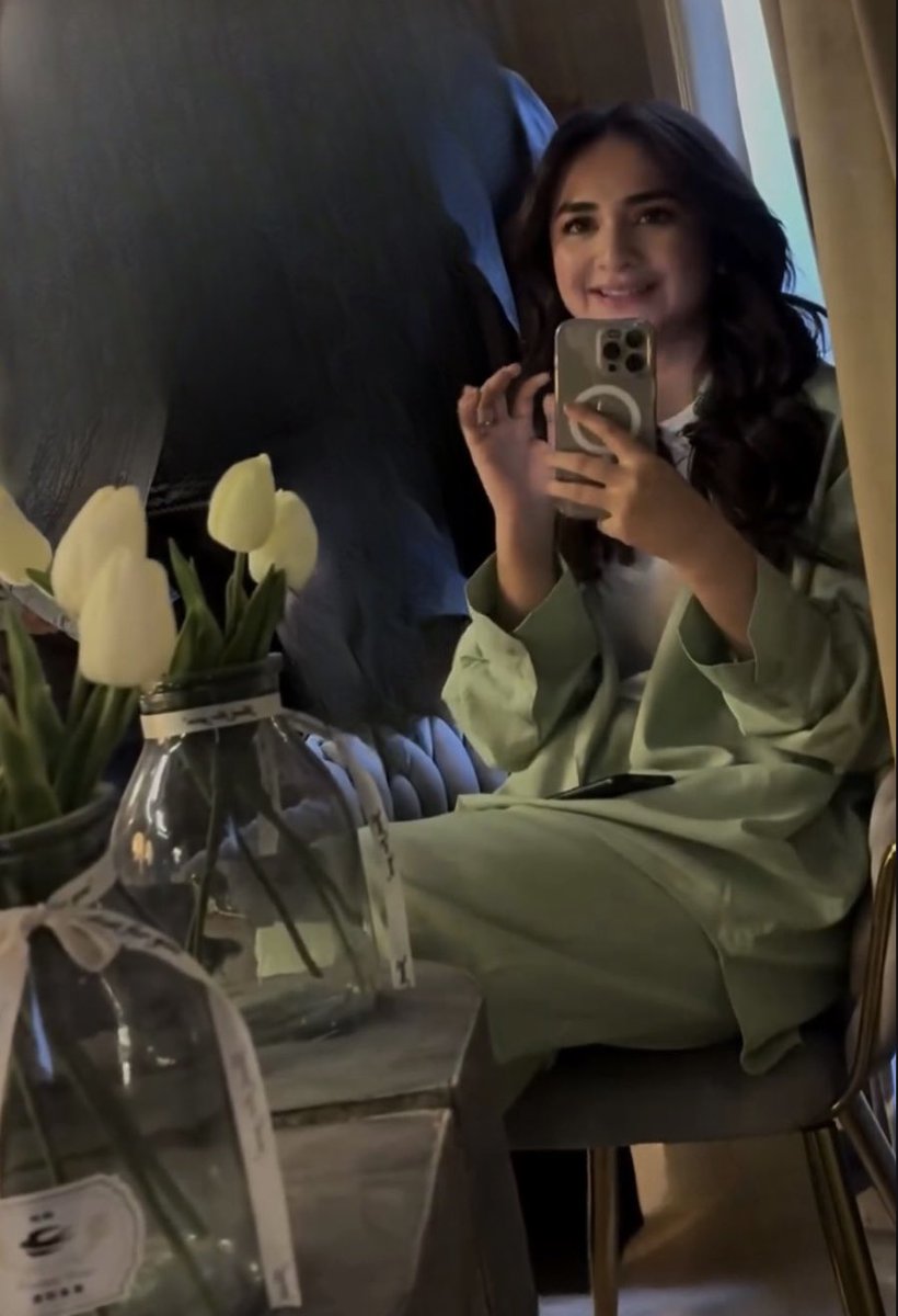 latoofjameel's tweet photo. Her smile makes me totally melt ✨💚~
#YumnaZaidi #Zarab https://t.co/3MwEP8M1Ta