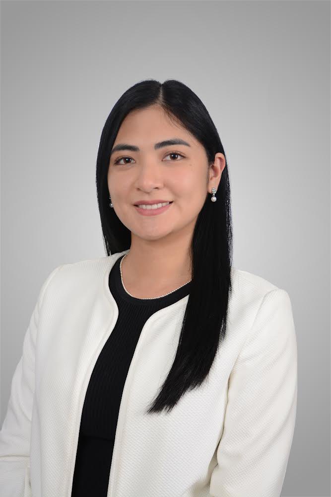 Introducing myself to #MedTwitter. I am a Peruvian MD 🇵🇪, aspiring to be an Internist and interested in pursuing Critical Care as a fellowship 🫁.  

The ERAS journey has begun! ✨ Looking forward to connect with you all. 🙂

#MATCH2025 #ECFMGCertified #InternalMedicine #IMG