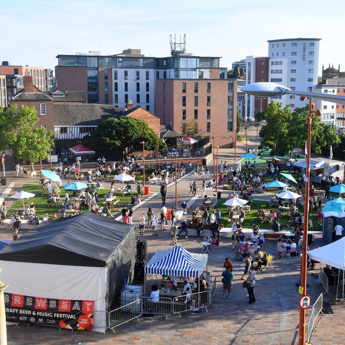 visit_leicester's tweet photo. After a hugely successful event last year which welcomed more than 7,000 people, the Brewbeat Festival is returning to Leicester this August Bank Holiday. Make sure that you get this great event, organised by @BIDLeicester, into your diary.

#leicester #brewbeat #music #food https://t.co/2NKE8hipJP