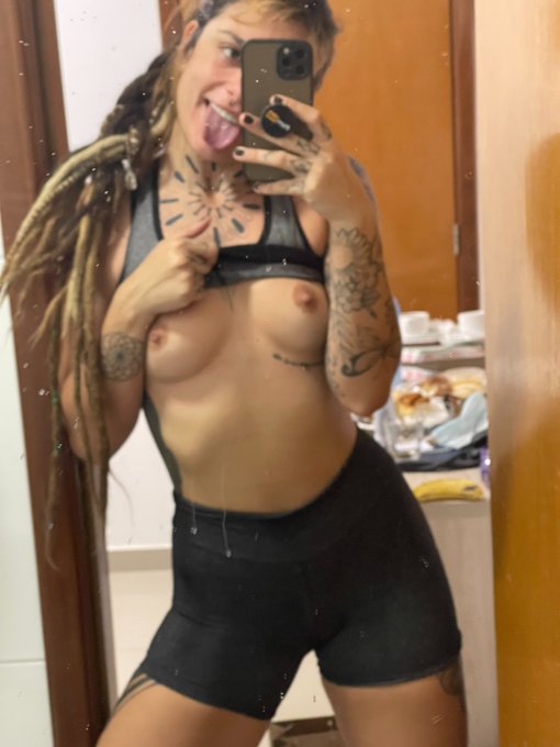 Sextou entrando no meu grupo gr&aacute;tis do Telegram?  S&oacute; clicar, entrar e curtir! 💦💦💦  https://t.co/CrXcWZUowN