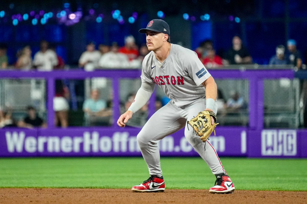 CanesBaseball's tweet image. This is what dreams are made of 🙌

Miami native Romy Gonzalez returned home as a member of the @RedSox to play @loanDepotpark this week #ProCanes