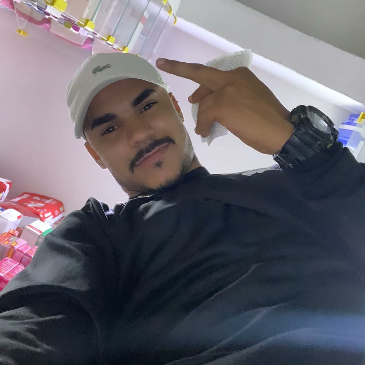 Cabelinho_13's tweet photo. Volteeiii 🖕😎 https://t.co/DMwx61gY4U
