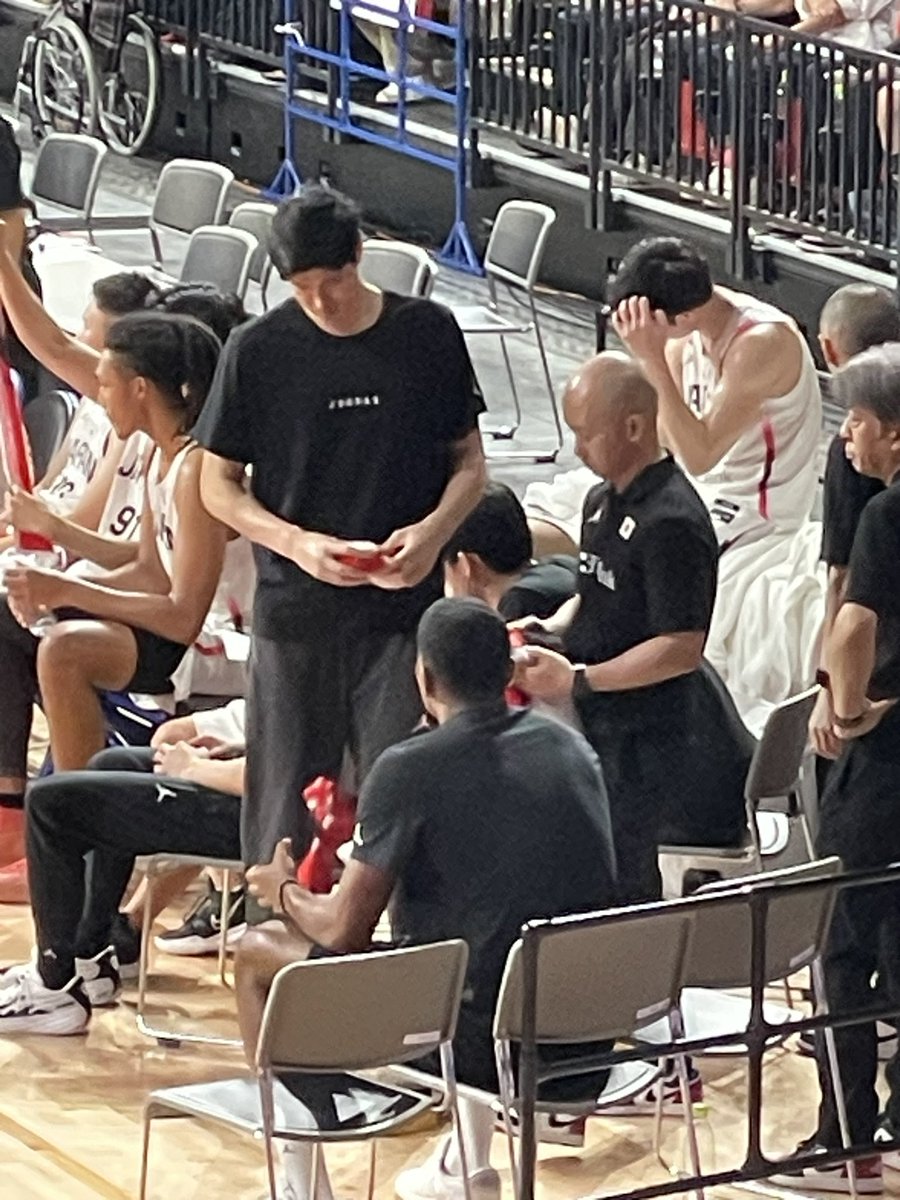 yasuhiro_fuk's tweet photo. ご縁あって🇯🇵🏀
結果はでしたが最後の追い上げ🇫🇷でも観たい🏀
コレはハマりますわ🏀
#AkatsukiJapan https://t.co/jrqHsbOzBV