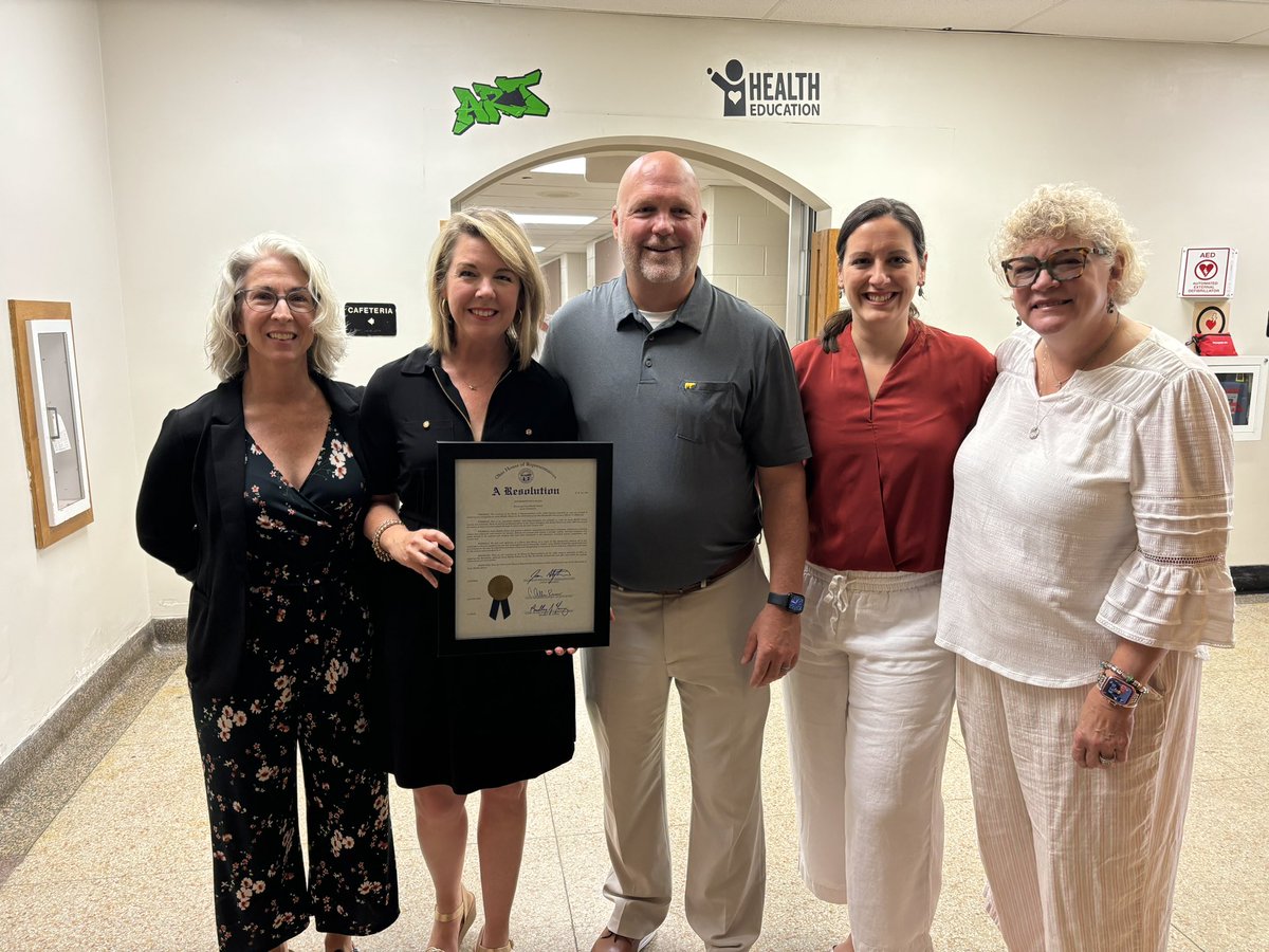 Dr. Robert Hunt (@hunt_edleader) on Twitter photo Today we celebrate 100 years <a href="/JMSbears/">Jones Middle School</a> - Thanks to all of our alumni who visited & our current students who are amazing ambassadors! Today we celebrate 100 years <a href="/JMSbears/">Jones Middle School</a> - Thanks to all of our alumni who visited & our current students who are amazing ambassadors!