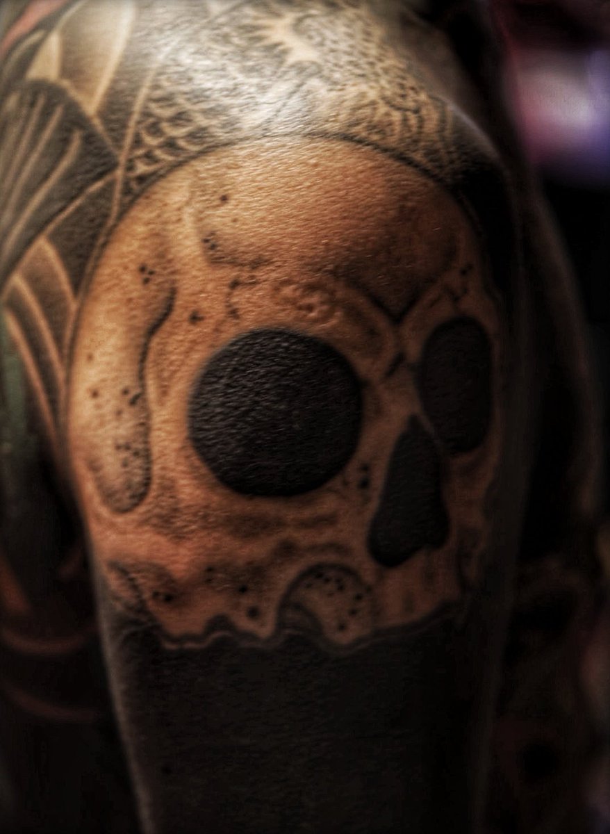modoribashi237's tweet photo. タトゥースタジオ
SCROW ART
京都刺青針三昧
KYOTO HARIZANMAI TATTOO様に
お越し頂きました。
撮影戻橋
#京都
#刺青
#針三昧
#tattoo
#kyoto
#SCROWART
https://t.co/lGKrpVgJiU https://t.co/MSci7r5qOA