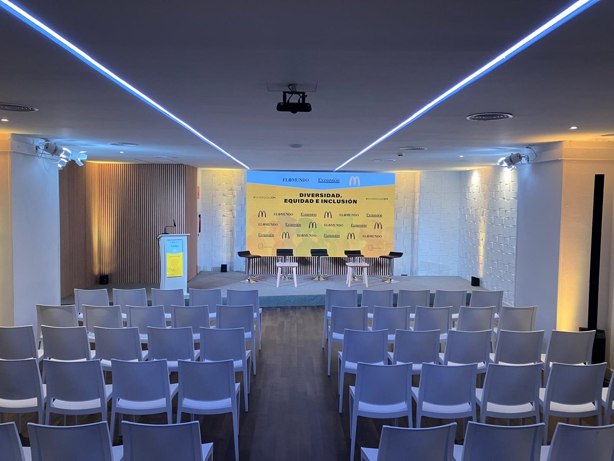 Zenit Event Experts tweet media