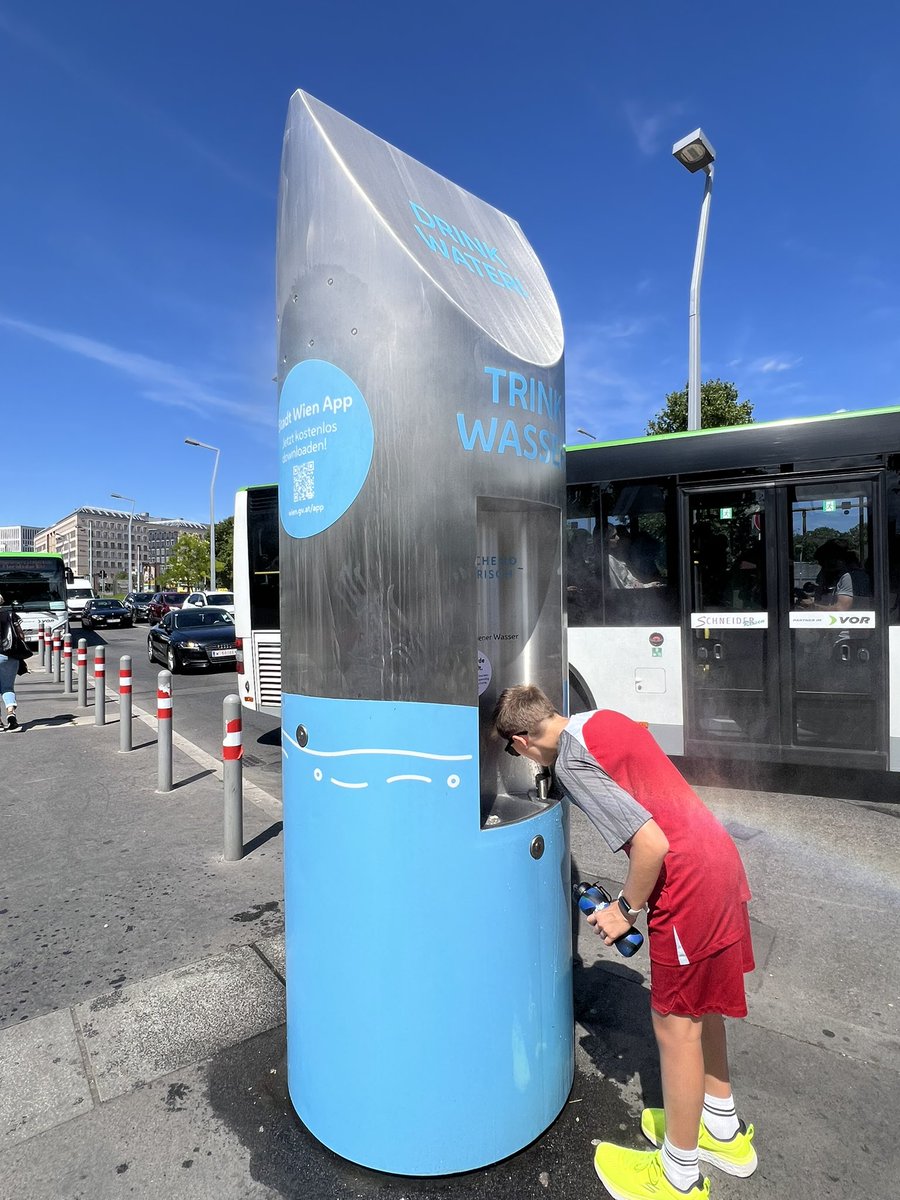 parryoncontrol's tweet photo. Qatar needs these, free fresh water fountains with cooling mist 🥵 @iloveqatar  can you encourage any ministry’s to spread these round Doha? https://t.co/iItjrlKRdU