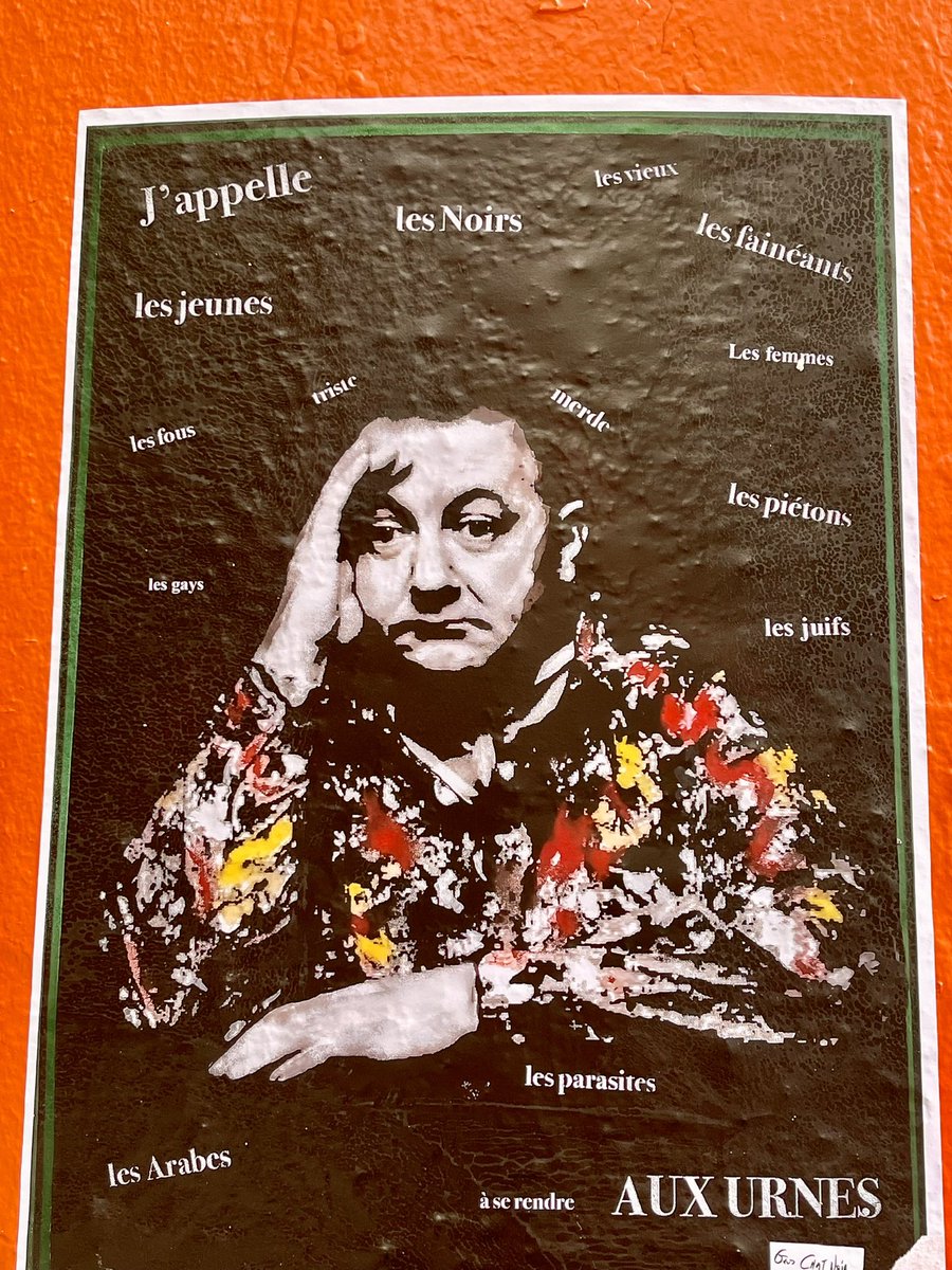 JM_Rapin's tweet photo. Coluche, c'est l'histoire d'un mec… qui nous manque. https://t.co/ONdTKt1KAw
