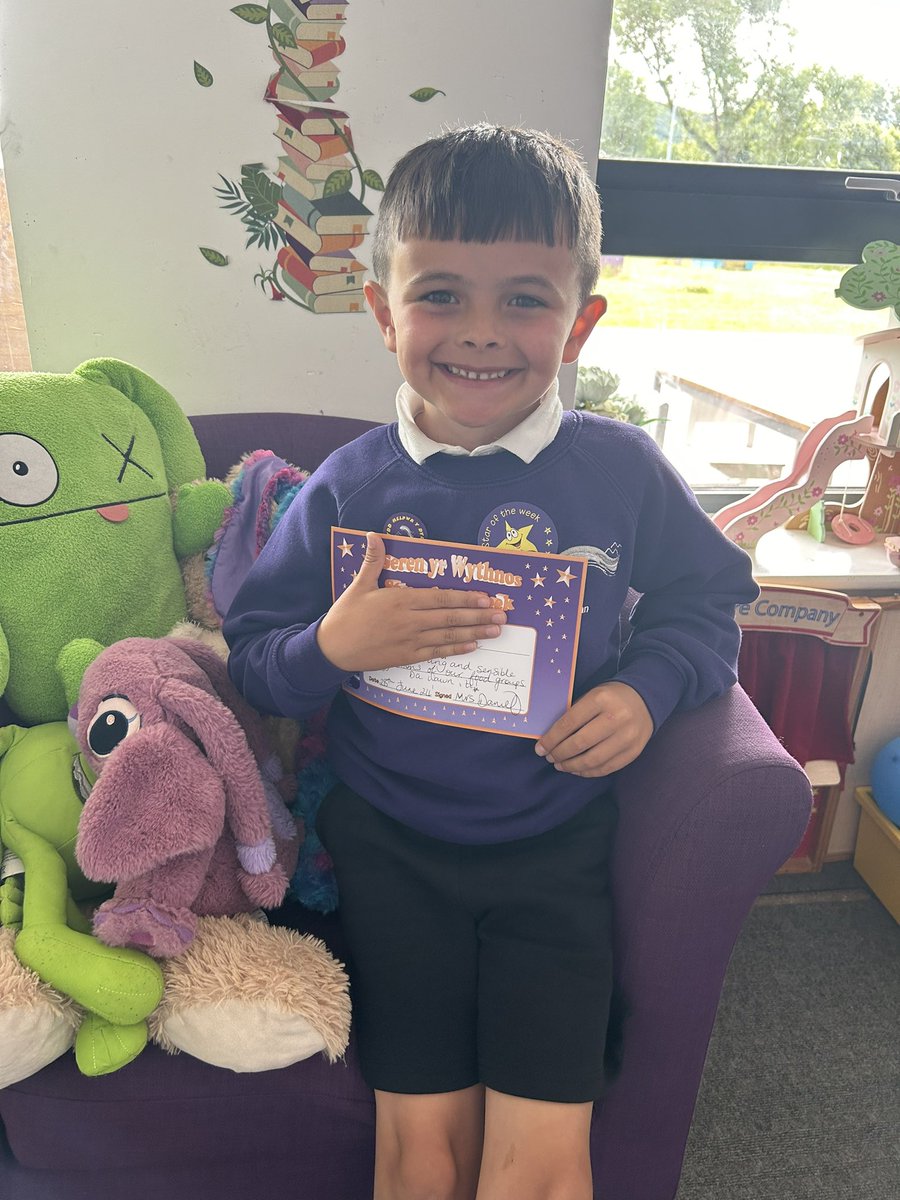 Mrs Daniel tweet media