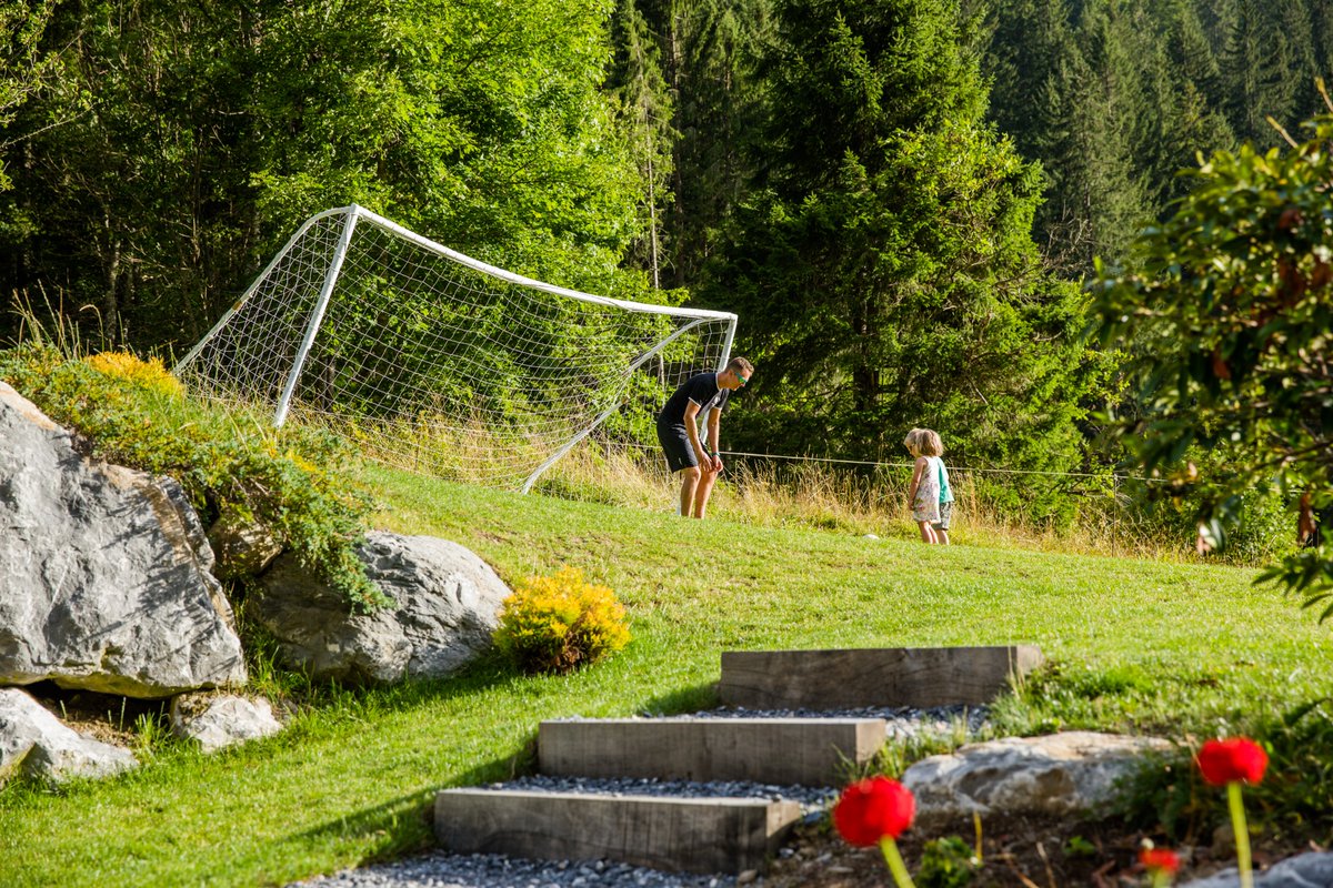 There's something special about summer season ☀️🌻😎🌄 #ChillyPowder #Morzine #Summer