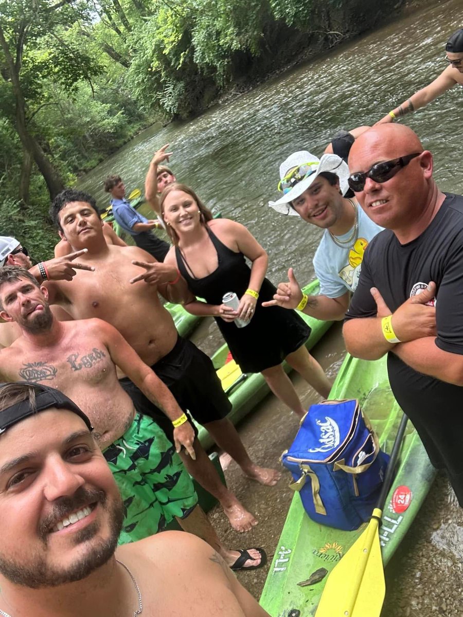 StHenryTRS's tweet photo. We all started our 4th of July Holiday a little early by taking some of the team out for our 1st Annual Team Build Kayak Trip on Wednesday! 🛶 Tons of laughs, tipped kayaks! This team is the best around, on and off the roof! 💪🏻
#teambuildingevent #bestteamever #technicalteam https://t.co/tUKi7qiRHy