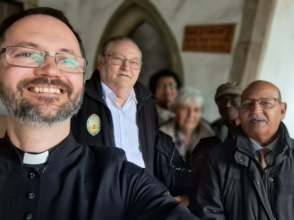 Great morning at Aylesford Priory after Rosary at church, a wander in the quiet and Holy Communion in the Cloister Chapel. Thank you <a href="/AylesfordP/">Aylesford Priory</a> for your welcome! <a href="/SeeOfRochester/">@SeeOfRochester</a>