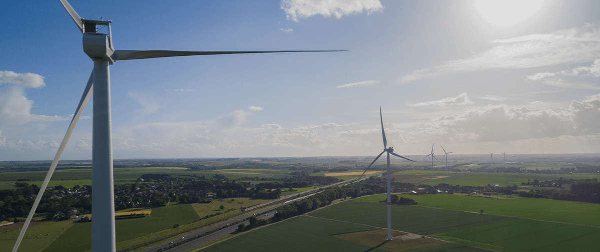 cathmacgregor's tweet photo. 🇧🇪Lots of good news from Belgium this week!
⚡5 new Corporate Power Purchase Agreements signed with @Google
♻ A 7-year #Biomethane Purchase Agreement signed with @BASF
🔋Launch of construction of a 200 MW #battery park, one of the largest in #Europe
👏🏼@EngieBelgium @ENGIEgems https://t.co/bq76y5U8GL