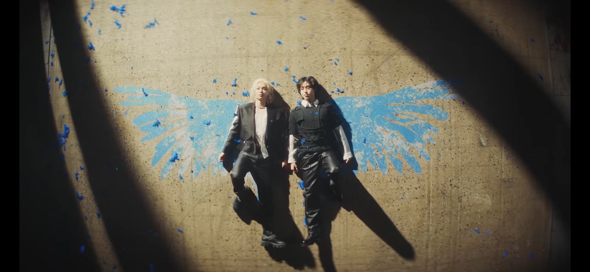 РЕВУ 

STRAY KIDS BY STRAY KIDS 
#UnveilTrack_STRAYKIDS
#ChkChkBoom <a href="/Stray_Kids/">Stray Kids</a>