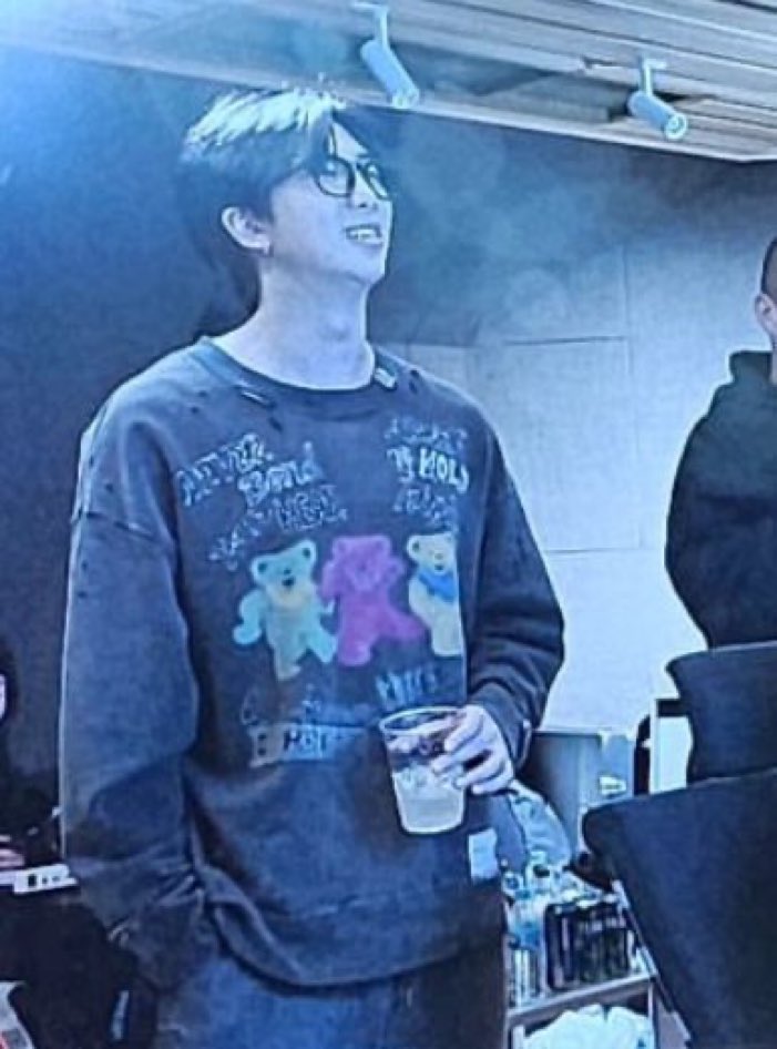 rolypoly97's tweet photo. listen i can’t explain it but- 

father vibes                                               daddy vibes https://t.co/7HmmgNcNB7
