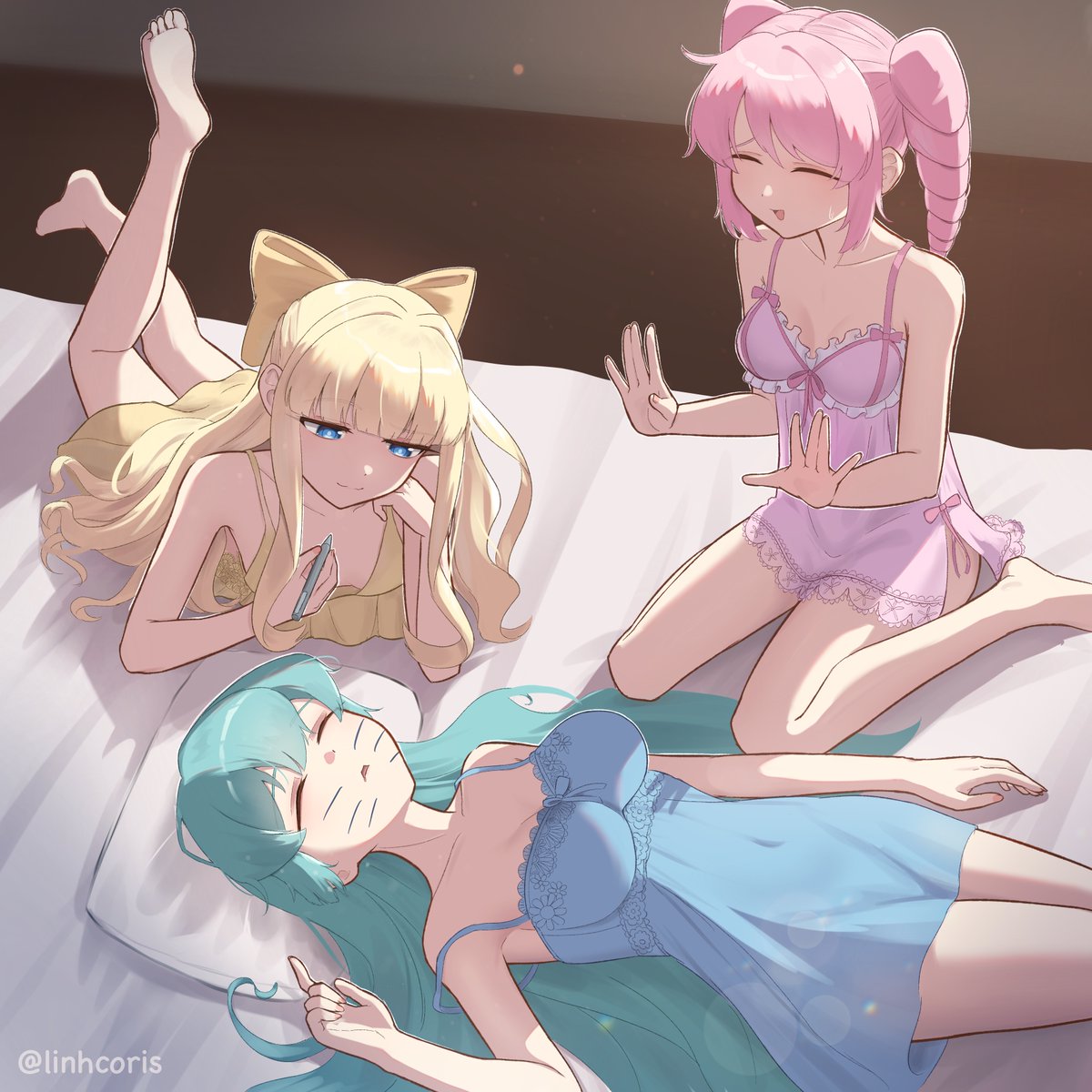 Don't be the first one to fall asleep at the sleepover
#まほあこ