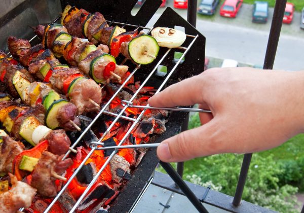 TV83.info tweet media