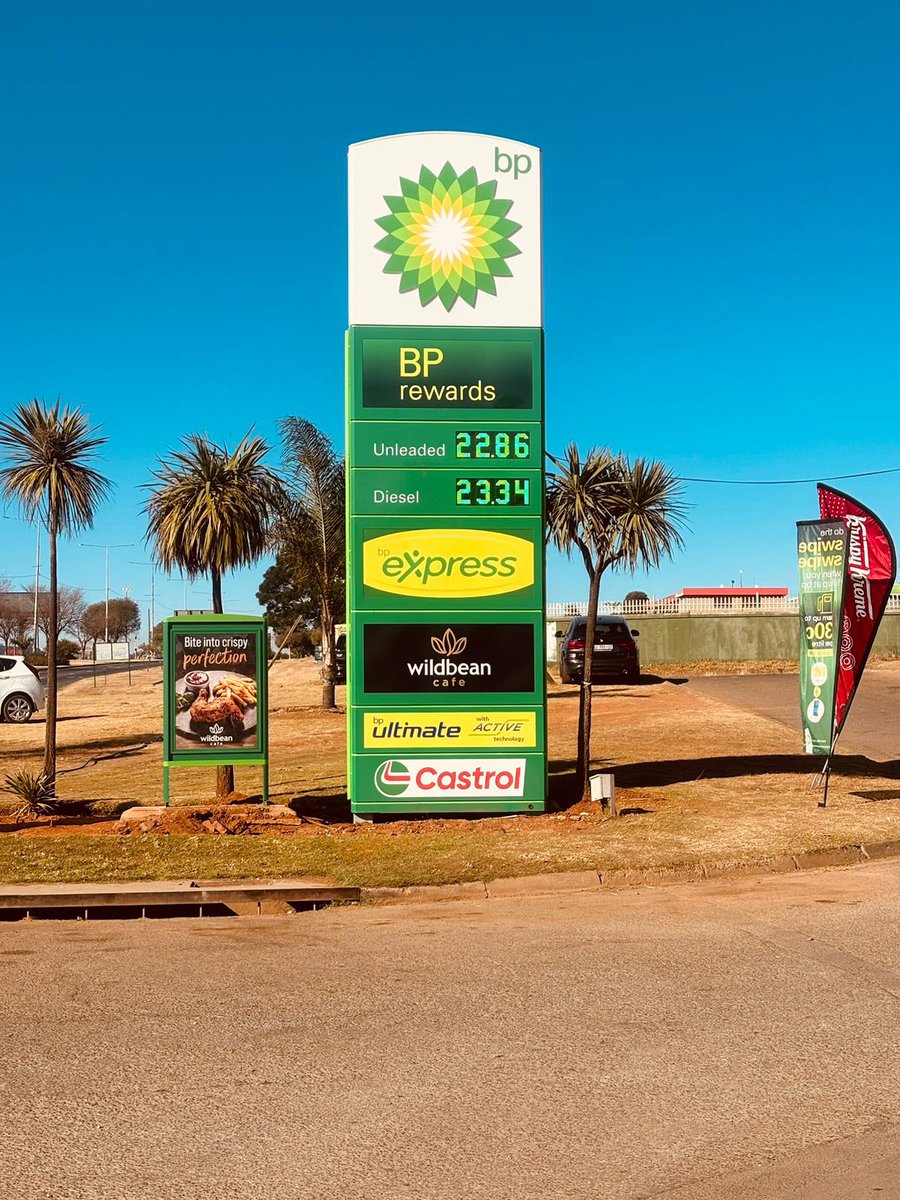 CorporateMngoma tweet media