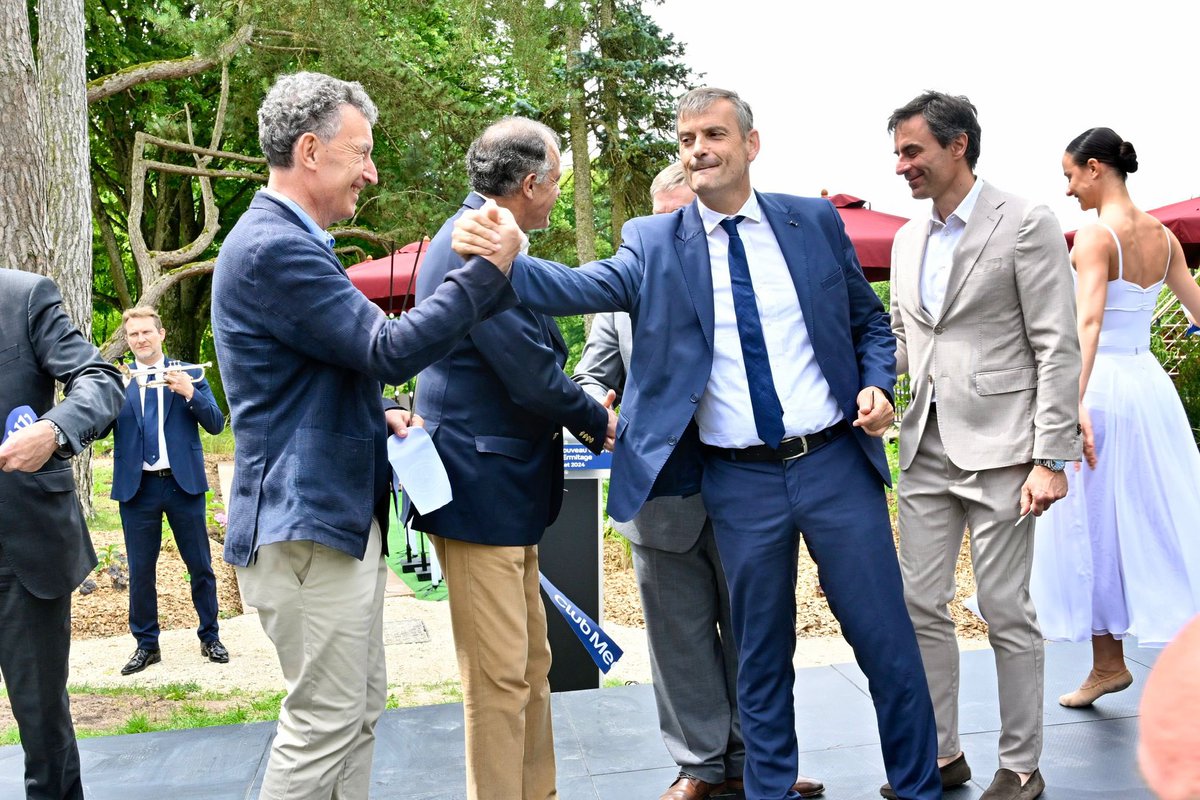 Un moment ô combien symbolique pour notre Région et les Vosges : la réouverture de l’emblématique Hôtel l’Ermitage, fleuron du groupe <a href="/ClubMedFR/">Club Med France</a>.

Ma fierté, notre fierté, d'être de l'aventure "Vittel Horizon 2030", une stratégie intelligente de positionnement de la ville,