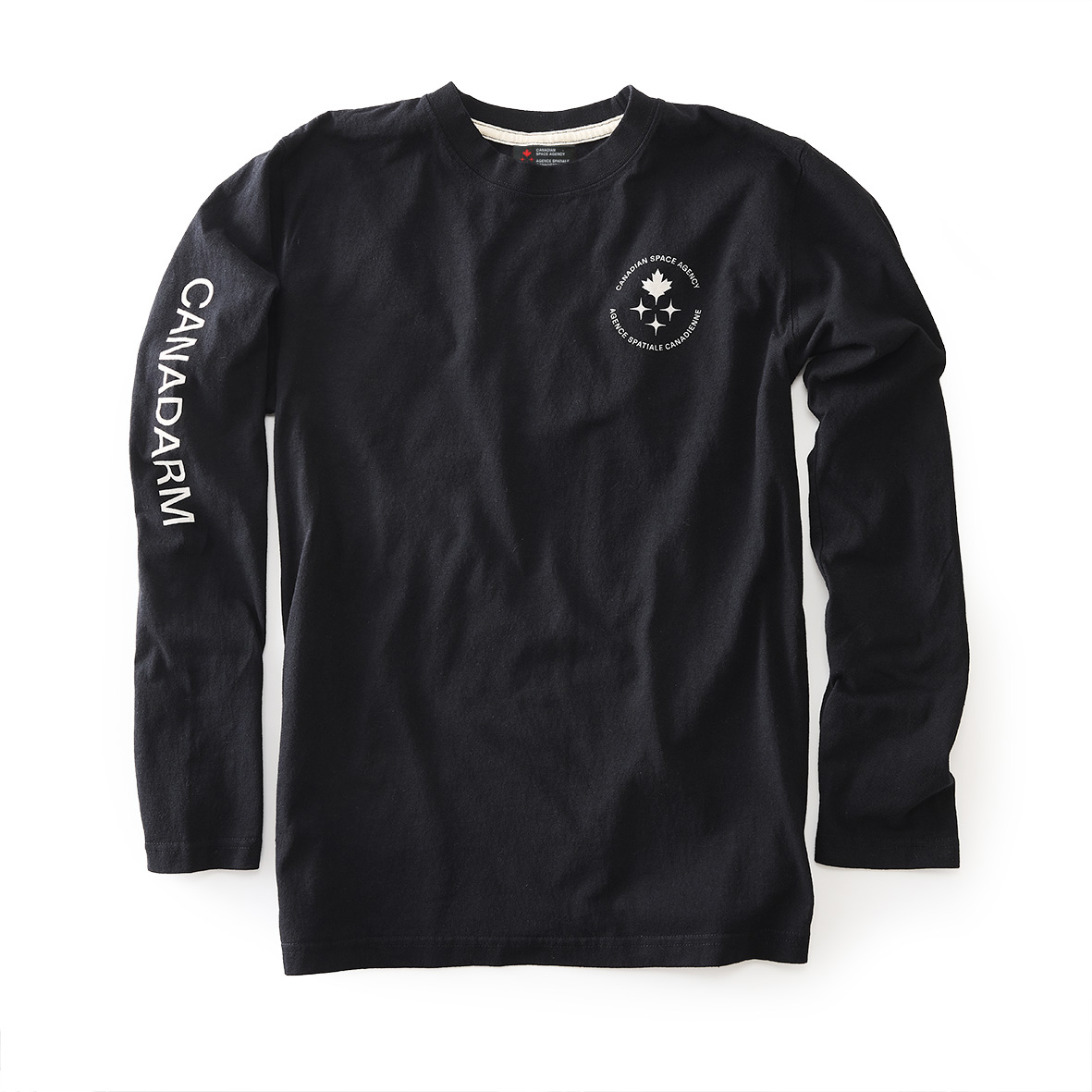 csa_asc's tweet photo. When space meets fashion ✨Check out our official CSA merchandise. With apparel, pins and crests, take your style to infinity and beyond! 📷 Browse our collection on the Ingenium Boutique: https://t.co/PKNG57MD3Z https://t.co/gsEYCLRWoM
