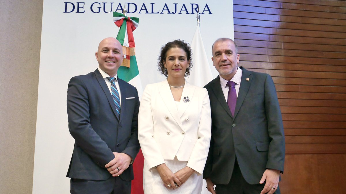 En el Informe de Rectoría 2022-2024 se compartió el gran trabajo realizado por la comunidad de la Universidad Marista de Guadalajara. 

#InformeRectoría #UMG #Maristas