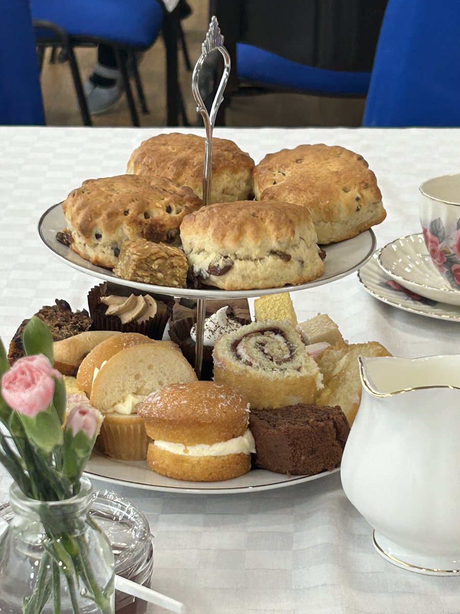 Thank you <a href="/KelmscottSchool/">Kelmscott School</a> for the wonderful afternoon tea with your brilliant students.