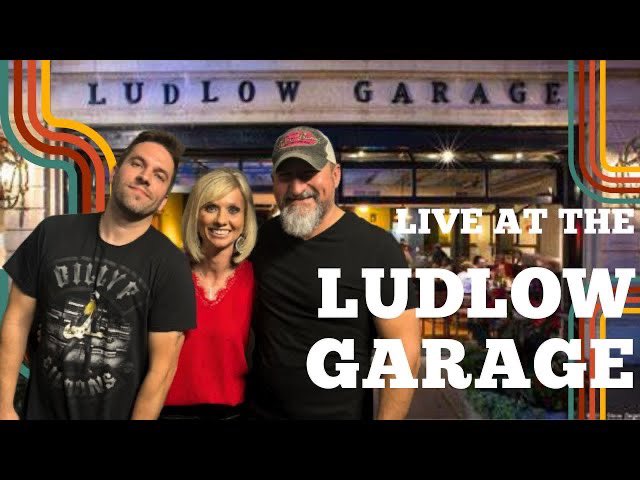 See us with this trio format opening for LeAnn Rimes tomorrow at Turfway Park Racing &amp; Gaming, followed by full Michelle Robinson Band show afterwards.
<a href="/MichelleRobBand/">Michelle Robinson</a> 

youtu.be/jEx3UTZfmAc?si…