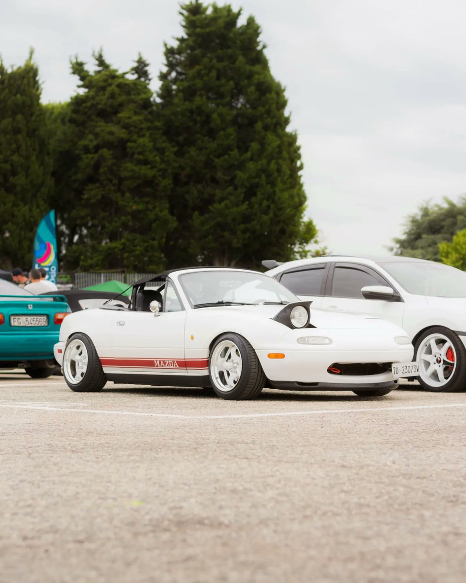 InCarNation_jp's tweet photo. Un doveroso ringraziamento a @zanna_car_photos per questi fantastici scatti della Mx-5 al JCM2024! 📸🔰
☆
#In #Car #Nation #Miata #MisanoWorldCircuit #JapaneseCarsMeeting #JCM2024 #WorkWheelsJapan #Goocars #GoocarsHemi #ARCmagic #HKSjapan #Domo #326PowerJapan #Mazda #Mx5 #Bikini https://t.co/UvU1mYzRW5