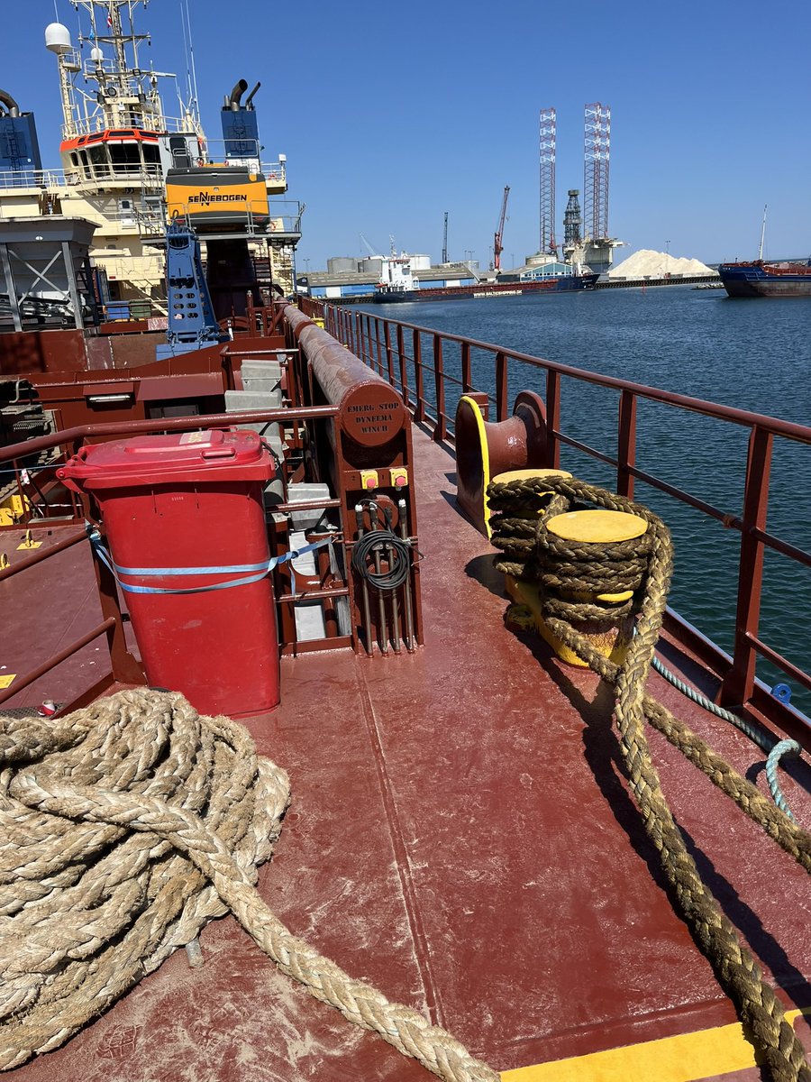 Vandaag regen, morgen weer zon! #Cabinoick probeert altijd kleur aan de dag te geven….