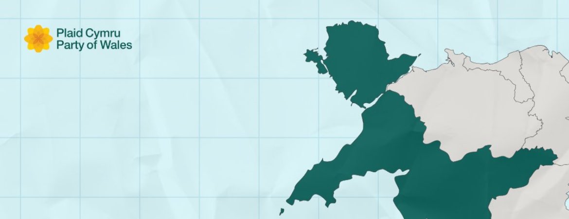 Ymhen tua 5 mlynedd mi fydd ‘na gwestiwn mewn cwis tafarn yn rhywle:

“Be oedd enw’r hulpan o ddynas a fu’n Aelod Seneddol ym Môn cyn Llinos Medi?”

Dwi wedi anghofio ei henw’n barod.