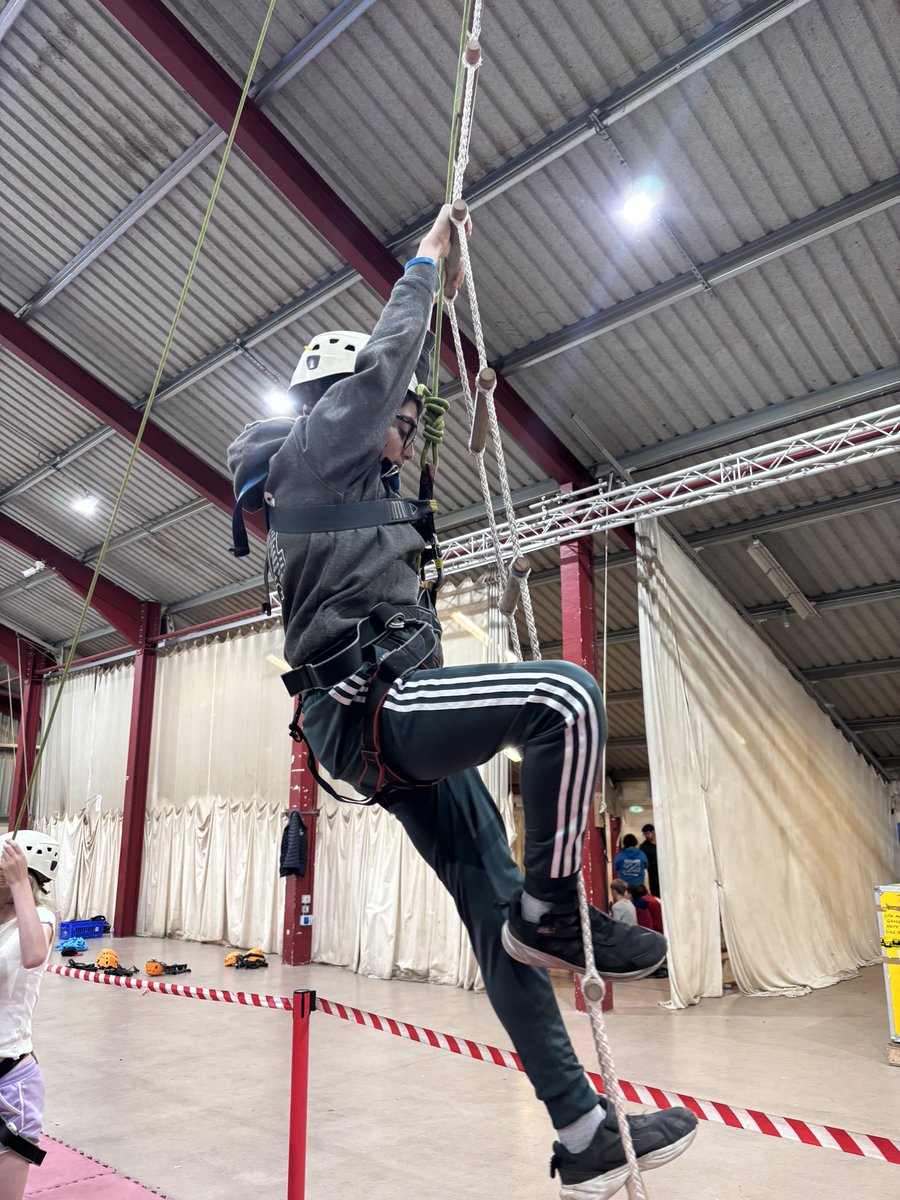 MBPSYear6 tweet media