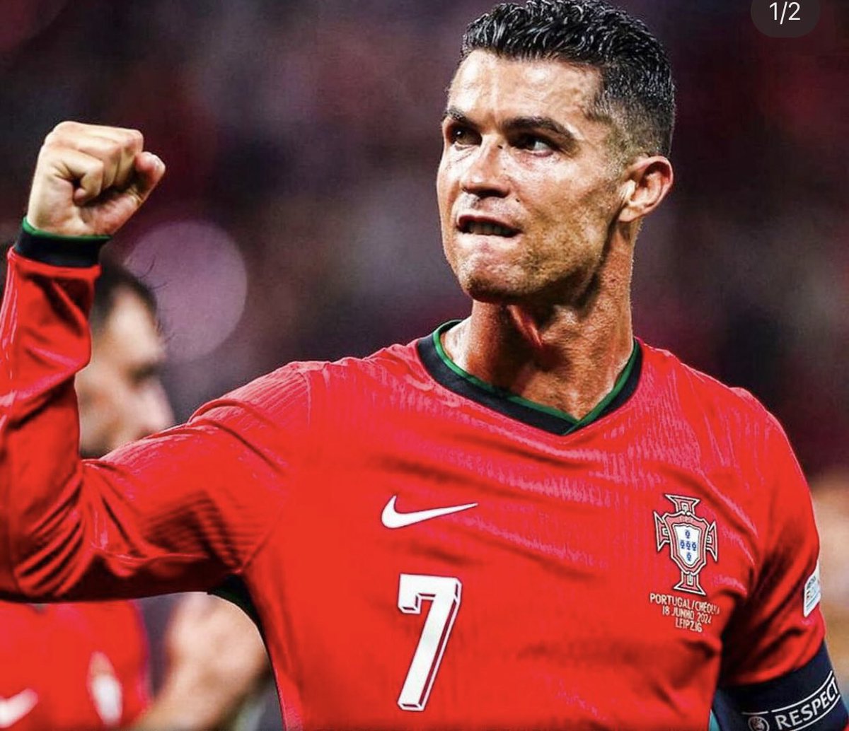son_of_eidd's tweet photo. اخاف تكون الرقصه الاخيره 👑 https://t.co/AncLBFzydG