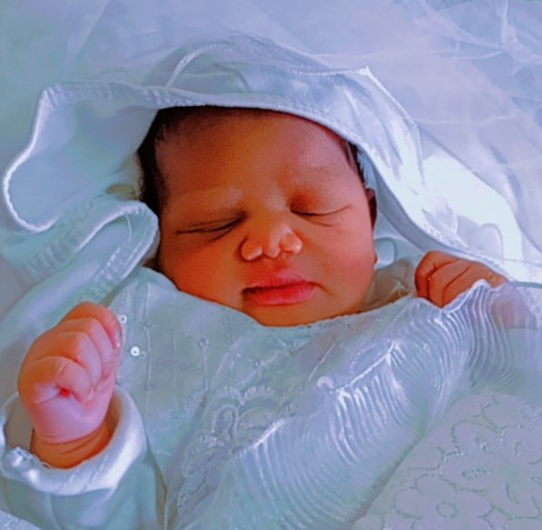 BenjaminNganda1's tweet photo. 06 Juillet 2023 - 06 Juillet 2024
Lettice Nganda
Joyeux premier anniversaire, la princesse du royaume NGANDA ! https://t.co/zuHLzufA5a
