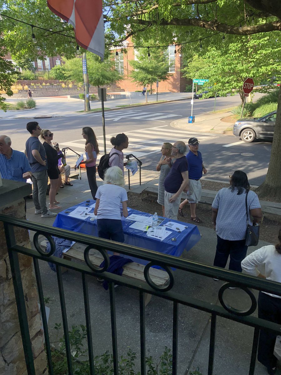 anc34g's tweet photo. Thank you to our Transportation Committee’s Bus Transit Working Group for hosting a community ice cream social and getting the word out about proposed WMATA changes to routes in our area. Thank you to all that came out including reps from Wards 3 and 4 Council offices. https://t.co/gzfxL3yR1E
