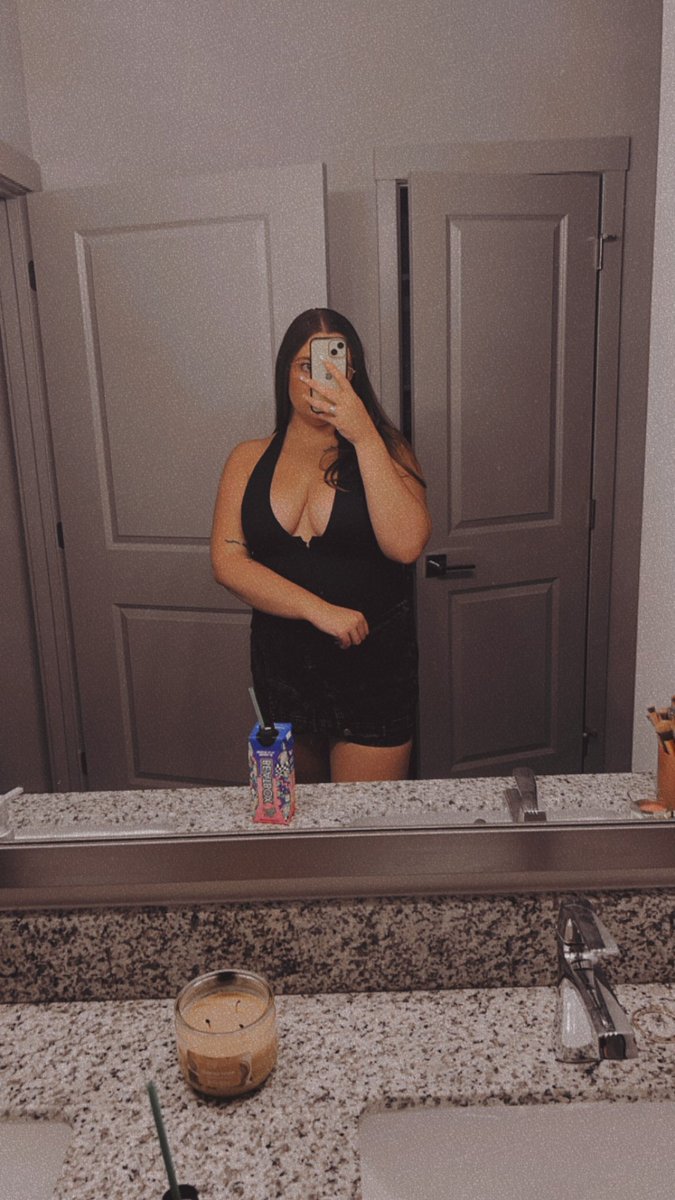 heyitzbrooklyn_'s tweet photo. been a minute https://t.co/6FuA6ZhphY