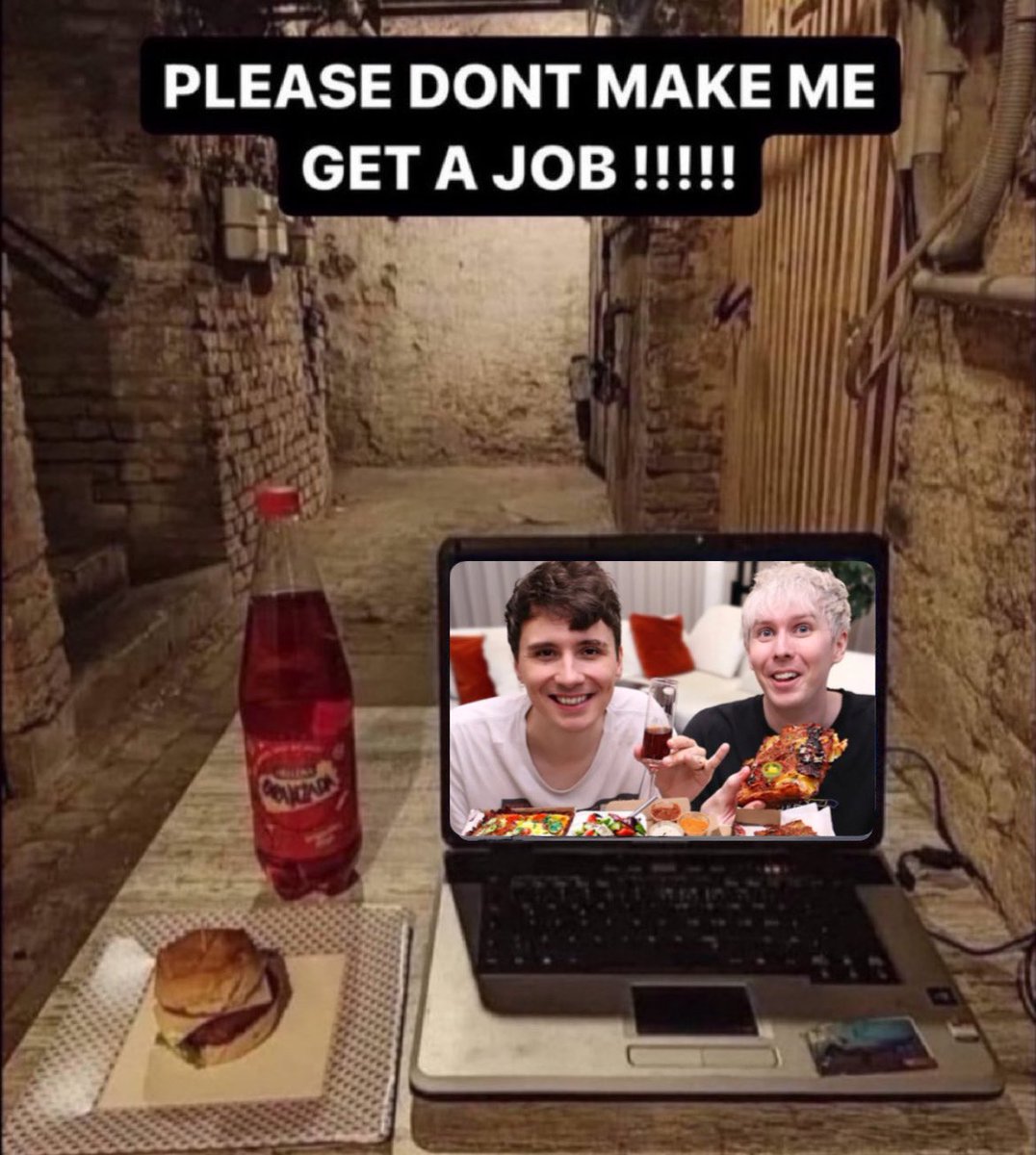 alexis (@notdanhowells) on Twitter photo 