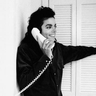 lαrιѕѕα on X: "para cada foto do michael jackson criança, uma foto dele adulto: a thread https://t.co/OVa3N5C353" / X