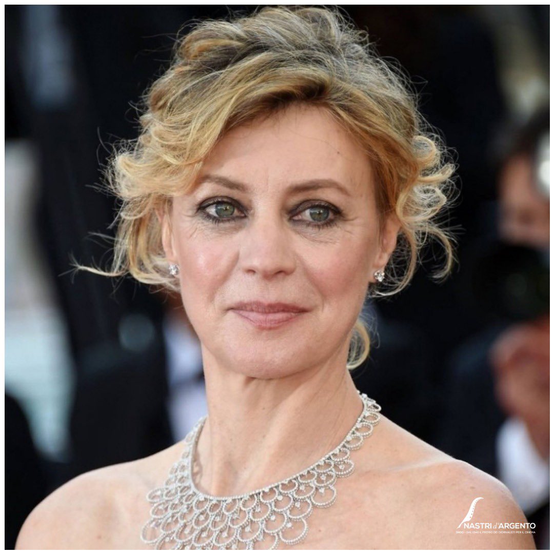 nastridargento's tweet image. In arrivo a Taormina nella serata speciale dei #nastridargento che inaugura la 70ma ed. del @TaorminaFilmFe1 Giovanni Veronesi con Pilar Fogliati e Maurizio Lombardi, Emanuela Fanelli Premio Manfredi 2024 con Claudio Bisio, Margherita Buy e Alessio Vassallo.