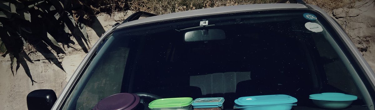 This is how we hand lunch warmed up  at wprk today akere <a href="/online_lec/">Lesotho Electricity Company</a> decided to nyesa us  😭