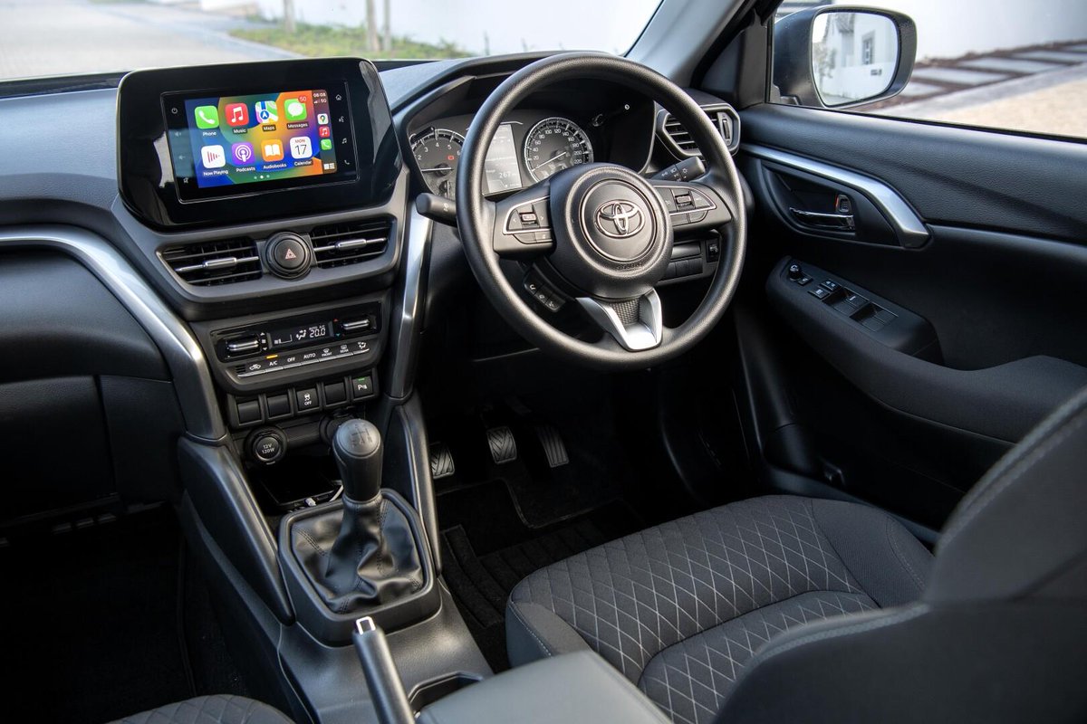AutoTraderSA's tweet photo. Is the car's infotainment system a determining factor for you? Find out here which we think offers the best, the Honda #Elevate, Chery #Tiggo4Pro, or @ToyotaSA  #UrbanCruiser here 👉https://t.co/F7BqO7wWhd https://t.co/z0G9Y0rZH5
