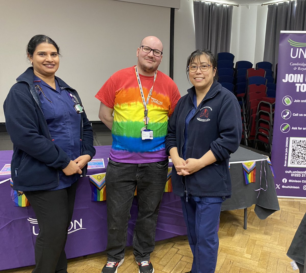 CUH_RespNurses's tweet photo. Thanks @CuhUnison for an open invite to CUH staff and an opportunity to learn more about their LGBT+ work. 
And of course the free lunch 🩵 https://t.co/yv5XoRNMHs