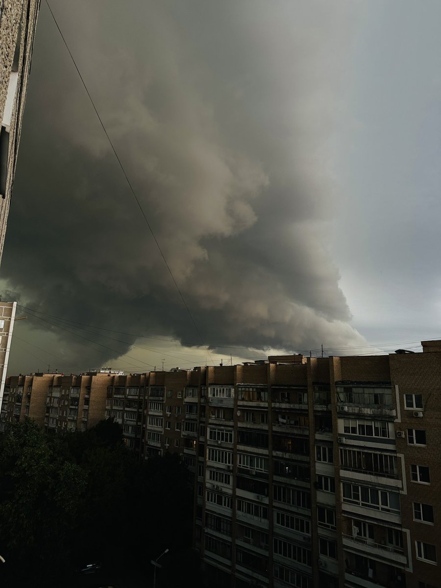 Вид из окна бомбический