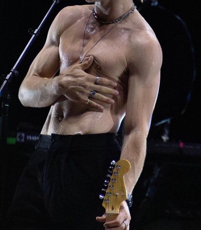 o rosto                                        o corpo